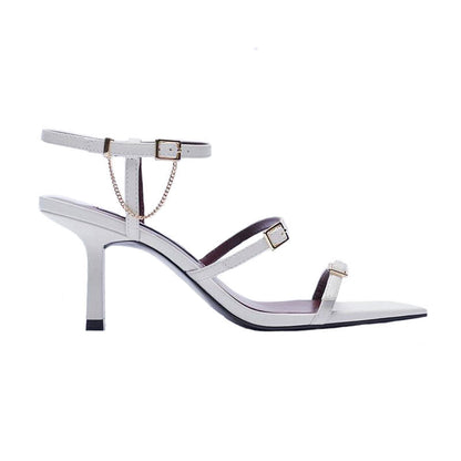 Chaussures pour femmes – Élégance d’été à bout carré