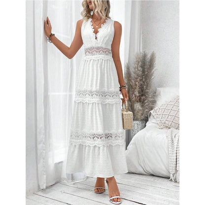 Robe Élégance Dentelle avec col en v