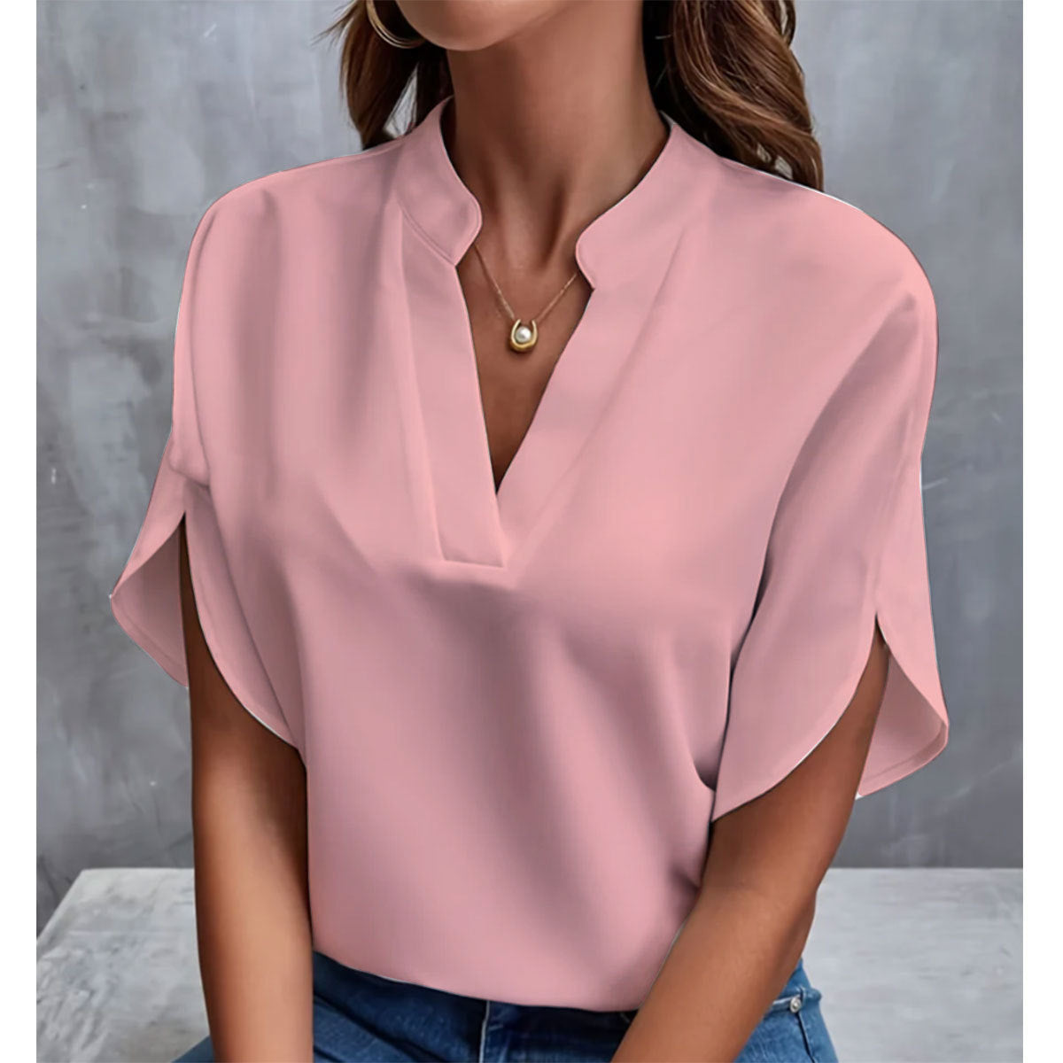 Blouse légère en chiffon — col en V, parfaite pour l’été